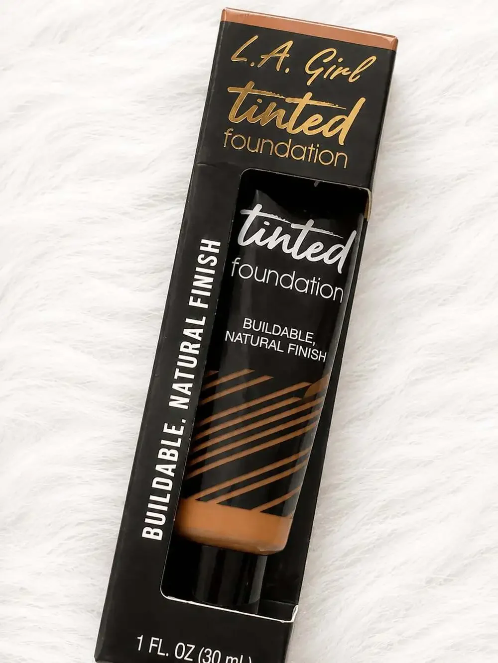 L.A. Girl Tinted Foundation - GLM768 Warm Sienna